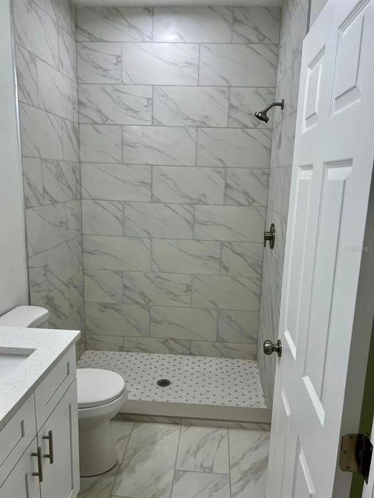 For Rent: $2,250 (4 beds, 3 baths, 1815 Square Feet)