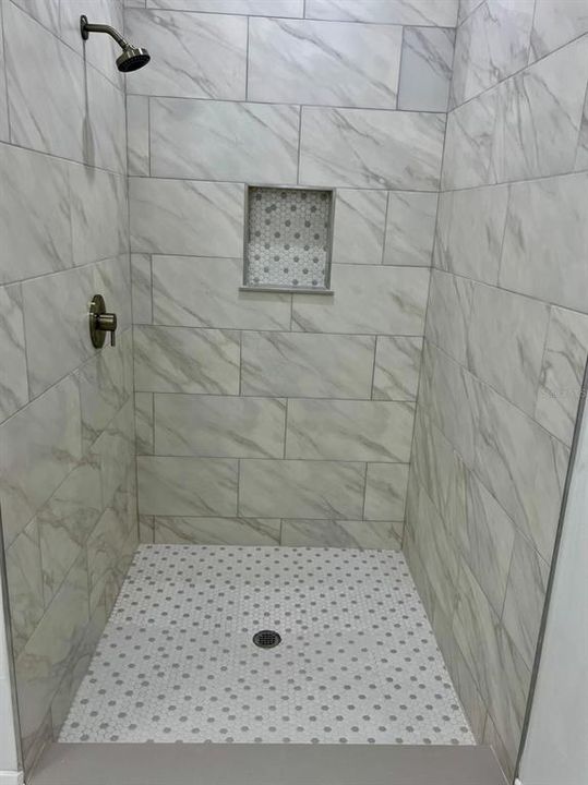 For Rent: $2,250 (4 beds, 3 baths, 1815 Square Feet)