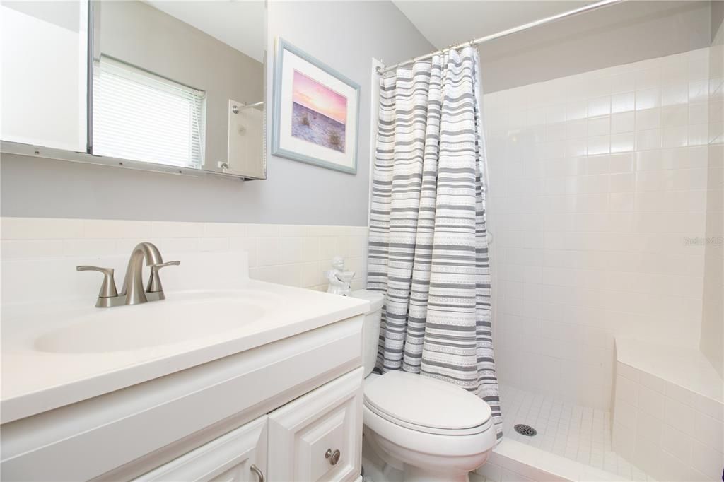 На продажу: $335,000 (2 спален, 2 ванн, 1653 Квадратных фут)