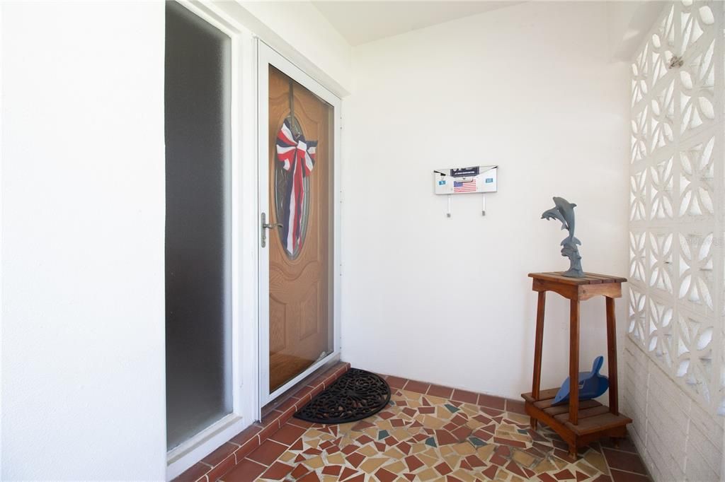 На продажу: $335,000 (2 спален, 2 ванн, 1653 Квадратных фут)