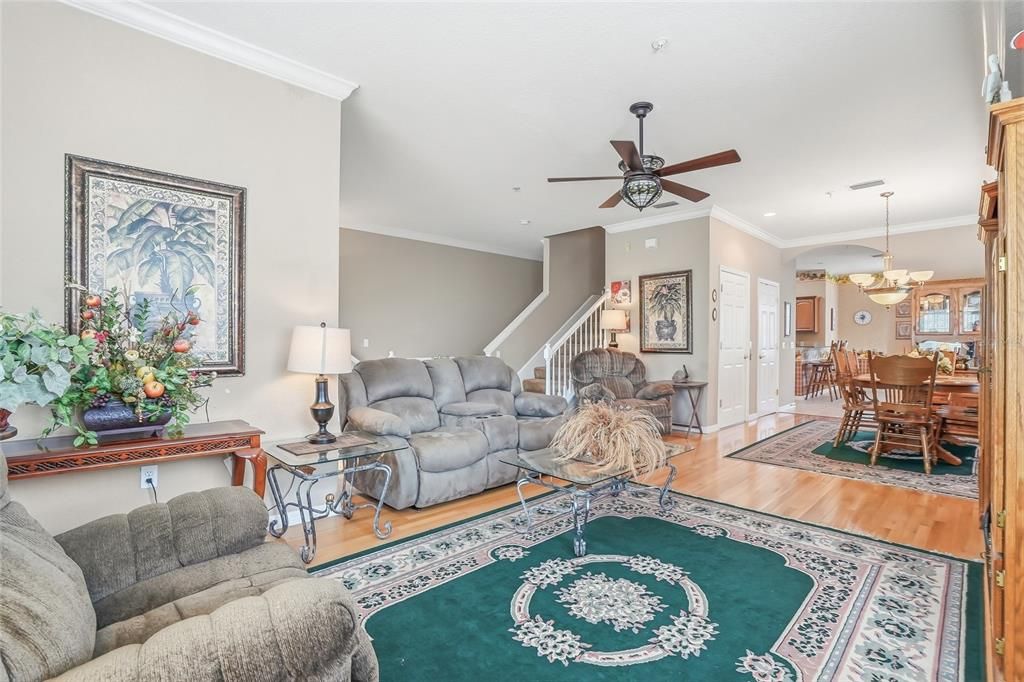 For Sale: $329,900 (4 beds, 3 baths, 2604 Square Feet)