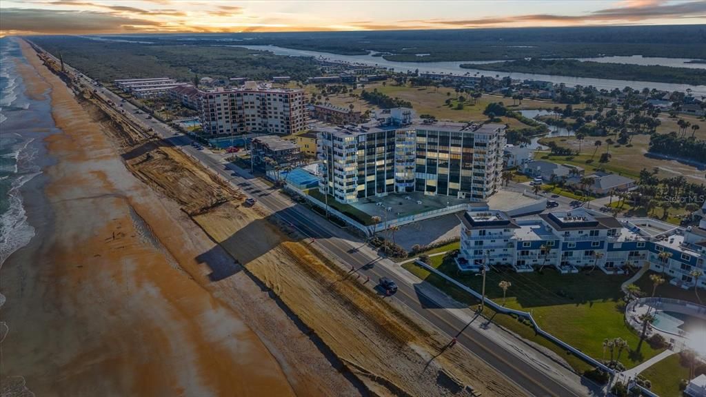 На продажу: $470,000 (2 спален, 2 ванн, 1476 Квадратных фут)