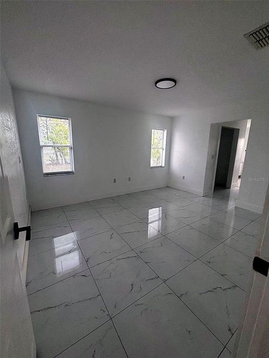 For Rent: $2,450 (3 beds, 2 baths, 1448 Square Feet)