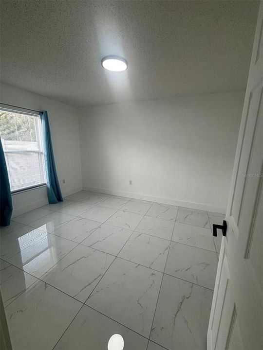 For Rent: $2,450 (3 beds, 2 baths, 1448 Square Feet)