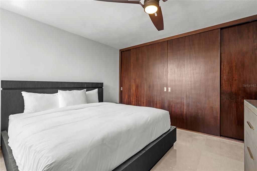 En Venta: $4,500,000 (4 camas, 3 baños, 3022 Pies cuadrados)