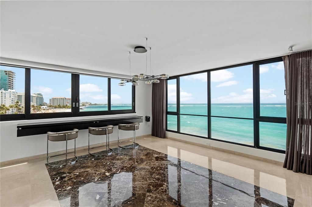 En Venta: $4,500,000 (4 camas, 3 baños, 3022 Pies cuadrados)