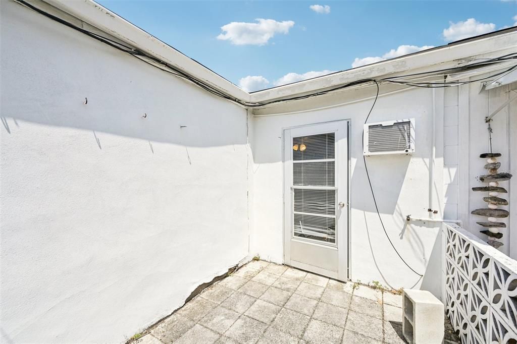En Venta: $139,900 (2 camas, 1 baños, 899 Pies cuadrados)