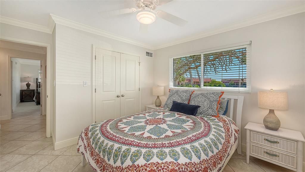 待售: $429,990 (2 贝兹, 2 浴室, 1312 平方英尺)