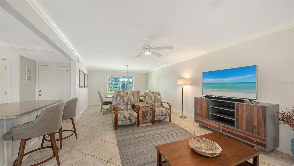 待售: $429,990 (2 贝兹, 2 浴室, 1312 平方英尺)