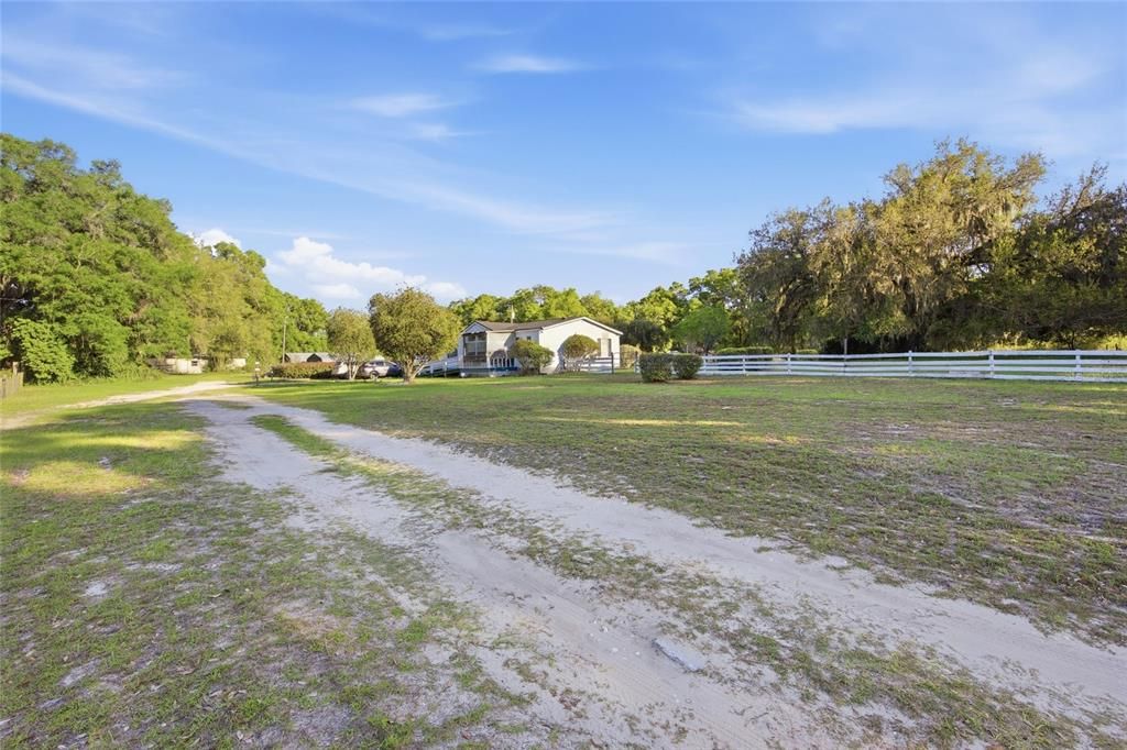 На продажу: $350,000 (3 спален, 2 ванн, 1350 Квадратных фут)