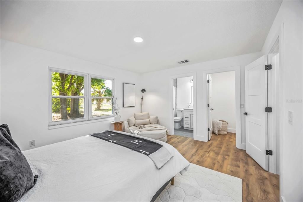Activo con contrato: $270,000 (3 camas, 2 baños, 1144 Pies cuadrados)