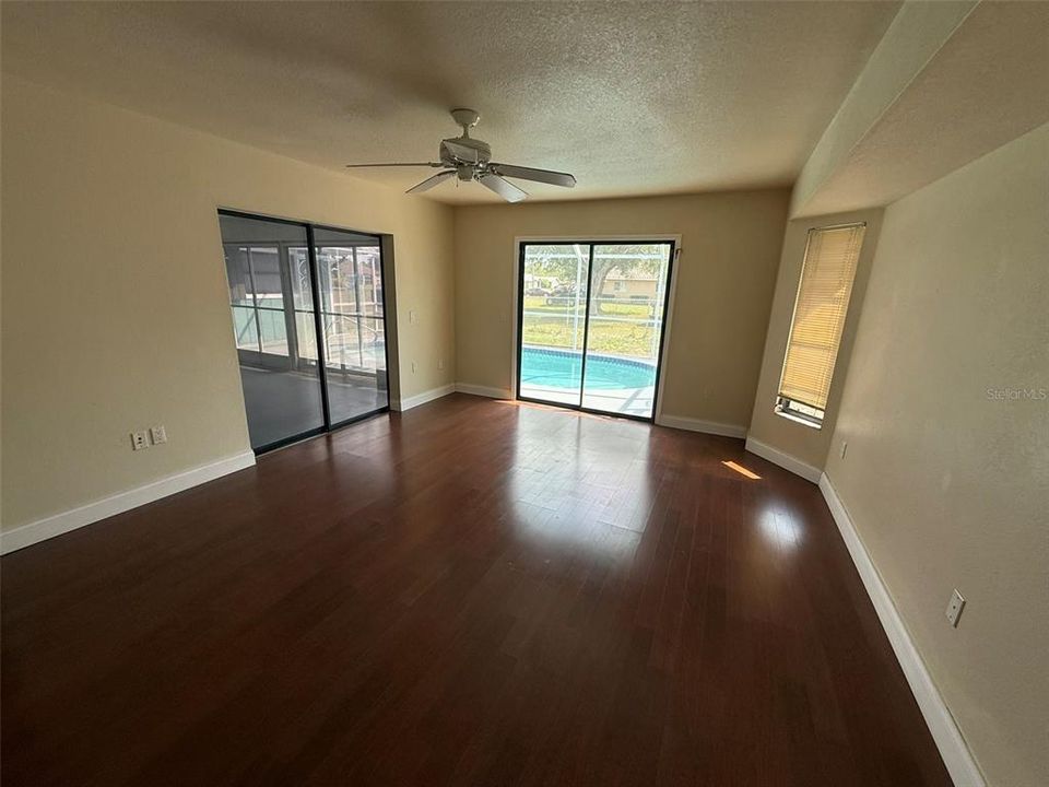 В аренду: $2,495 (4 спален, 3 ванн, 2318 Квадратных фут)