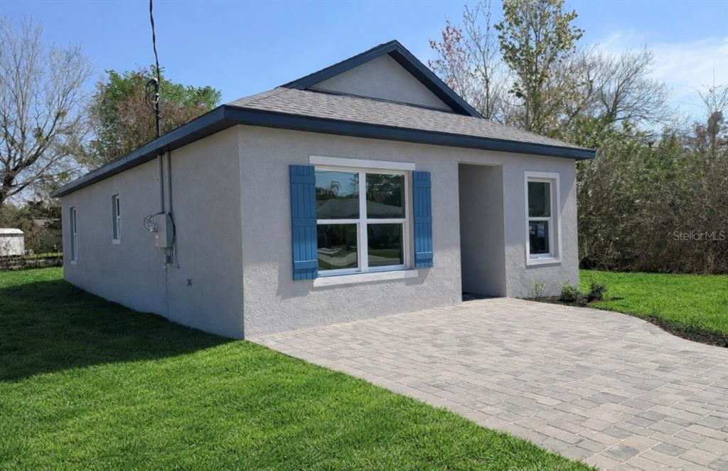 En Venta: $50,000 (0.09 acres)