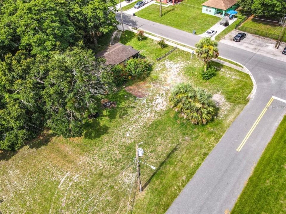 En Venta: $50,000 (0.09 acres)