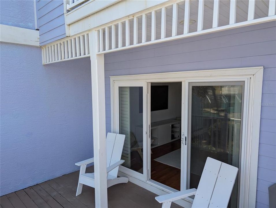 For Sale: $315,000 (2 beds, 2 baths, 1329 Square Feet)