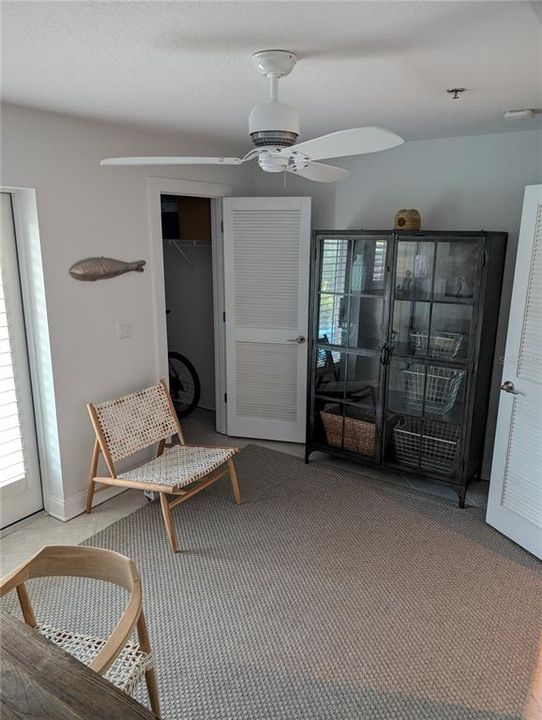 For Sale: $315,000 (2 beds, 2 baths, 1329 Square Feet)