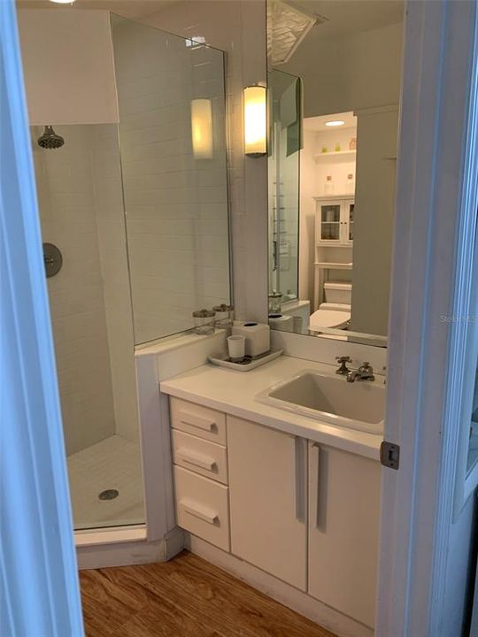 For Rent: $5,000 (3 beds, 3 baths, 1795 Square Feet)