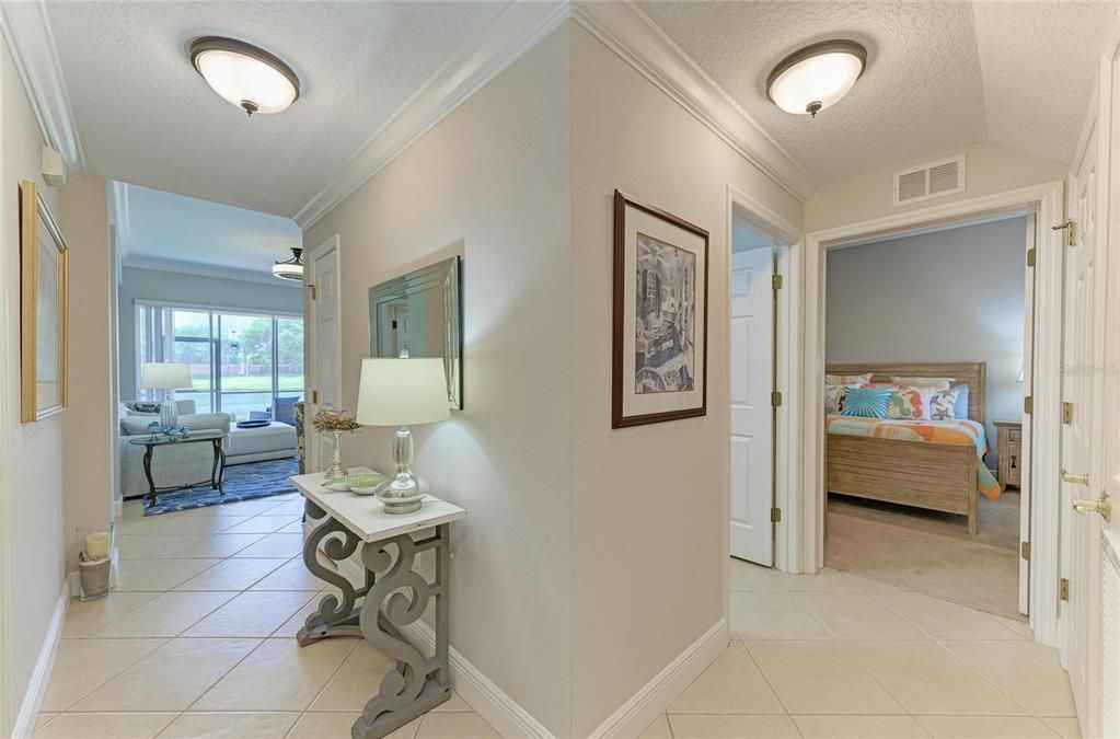 For Sale: $324,900 (2 beds, 2 baths, 1522 Square Feet)