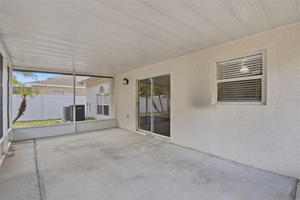 For Sale: $284,900 (4 beds, 2 baths, 2856 Square Feet)