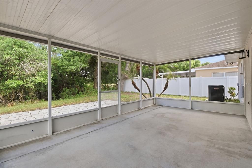 For Sale: $284,900 (4 beds, 2 baths, 2856 Square Feet)