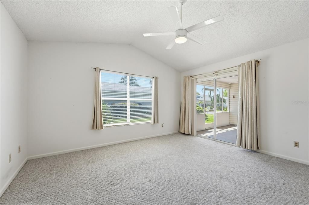 En Venta: $239,999 (2 camas, 2 baños, 1305 Pies cuadrados)