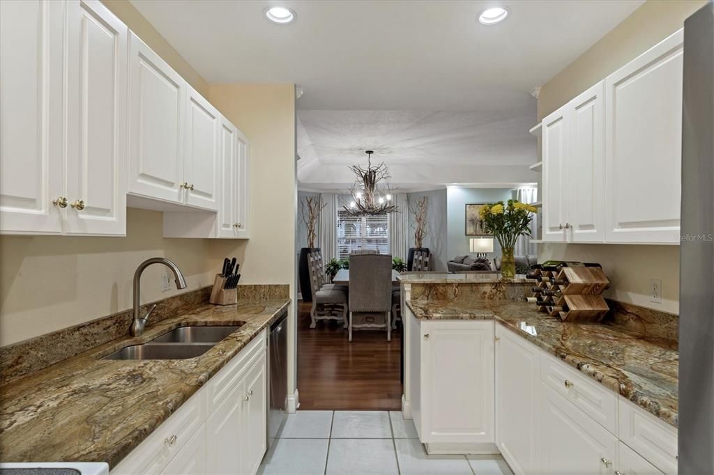 For Rent: $5,500 (3 beds, 3 baths, 1795 Square Feet)