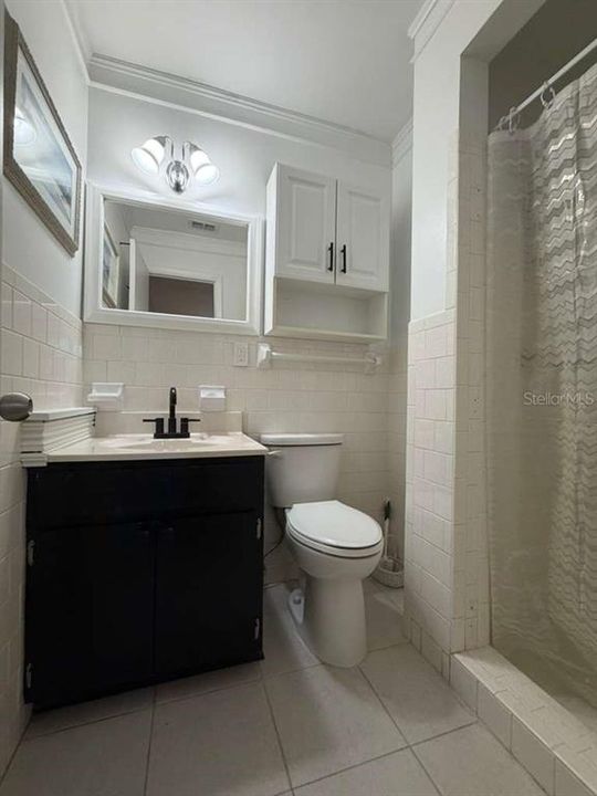 出租: $1,800 (2 贝兹, 2 浴室, 840 平方英尺)