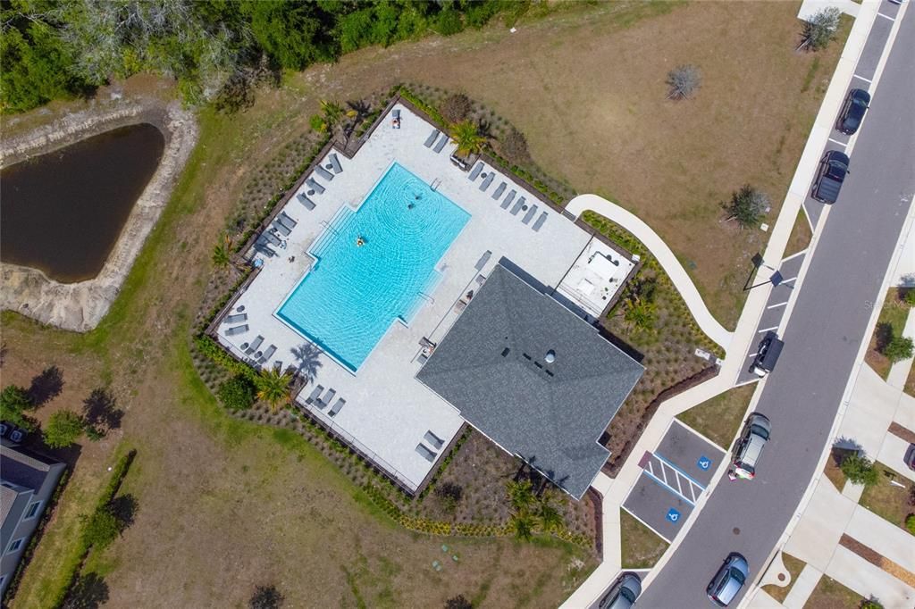For Rent: $1,995 (3 beds, 2 baths, 1673 Square Feet)