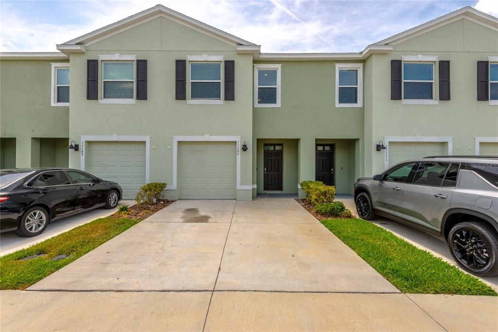 For Rent: $1,995 (3 beds, 2 baths, 1673 Square Feet)