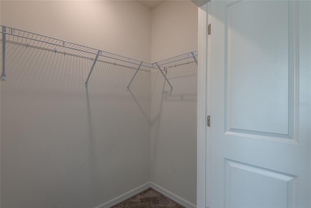 For Rent: $1,995 (3 beds, 2 baths, 1673 Square Feet)