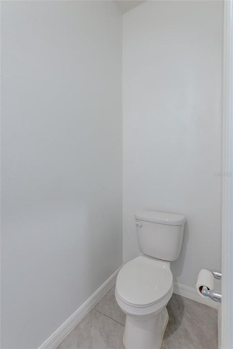 For Rent: $1,995 (3 beds, 2 baths, 1673 Square Feet)