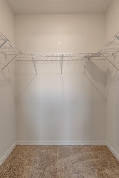 For Rent: $1,995 (3 beds, 2 baths, 1673 Square Feet)