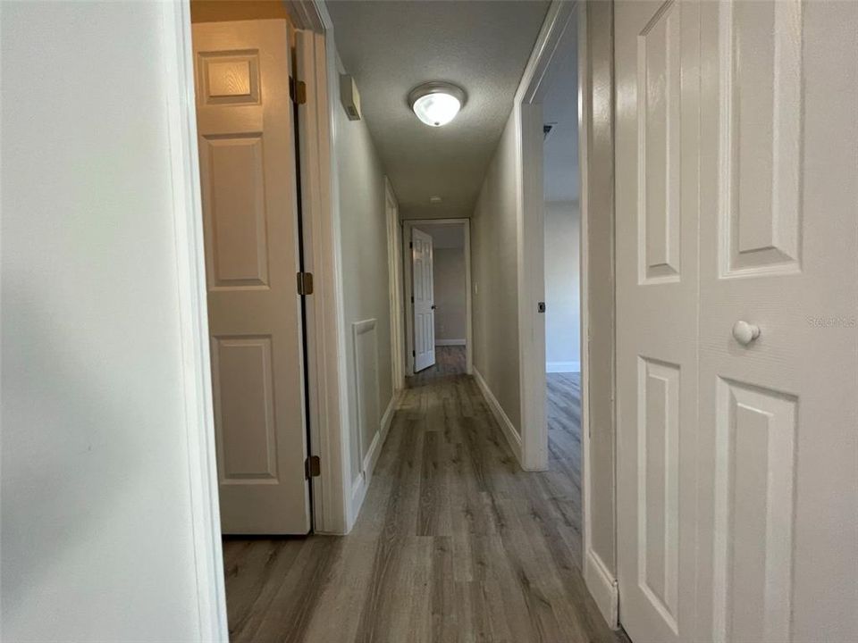 В аренду: $1,900 (2 спален, 2 ванн, 915 Квадратных фут)