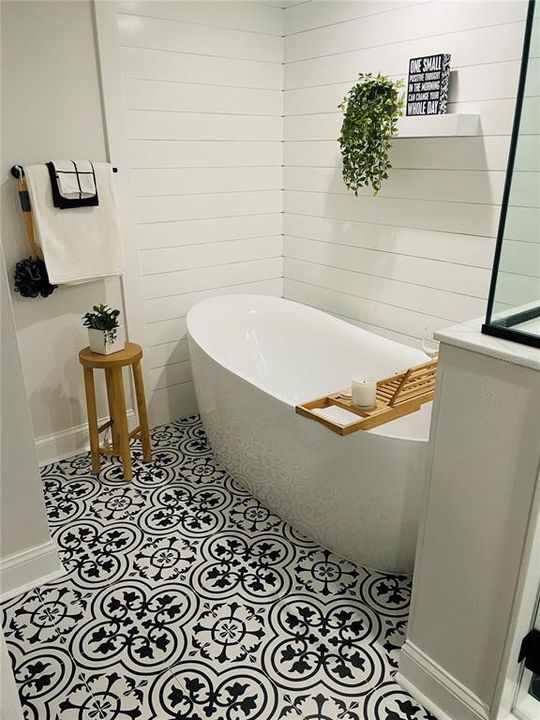 For Rent: $6,500 (3 beds, 3 baths, 1795 Square Feet)