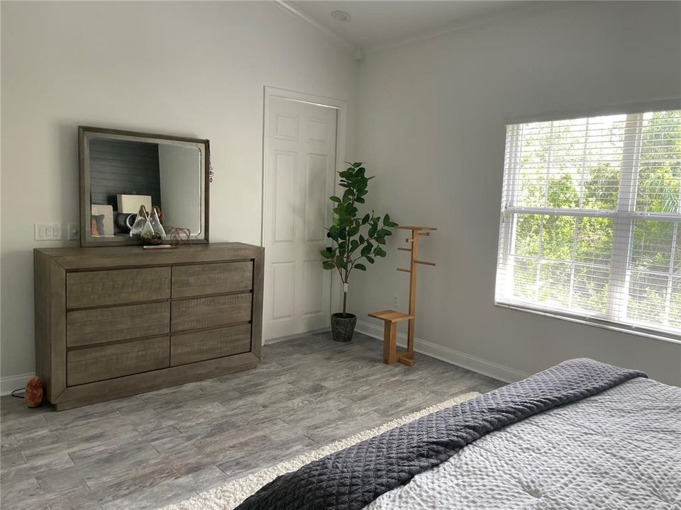 For Rent: $6,500 (3 beds, 3 baths, 1795 Square Feet)