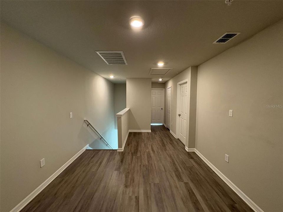 For Rent: $2,350 (3 beds, 2 baths, 1795 Square Feet)