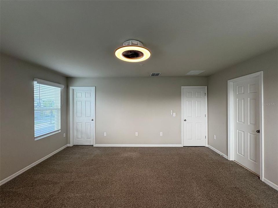 For Rent: $2,350 (3 beds, 2 baths, 1795 Square Feet)