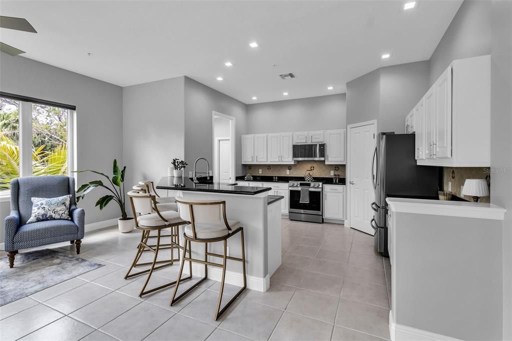 En Venta: $1,950,000 (3 camas, 3 baños, 2476 Pies cuadrados)