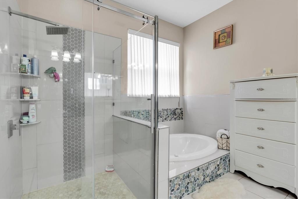 For Sale: $595,000 (4 beds, 2 baths, 2269 Square Feet)
