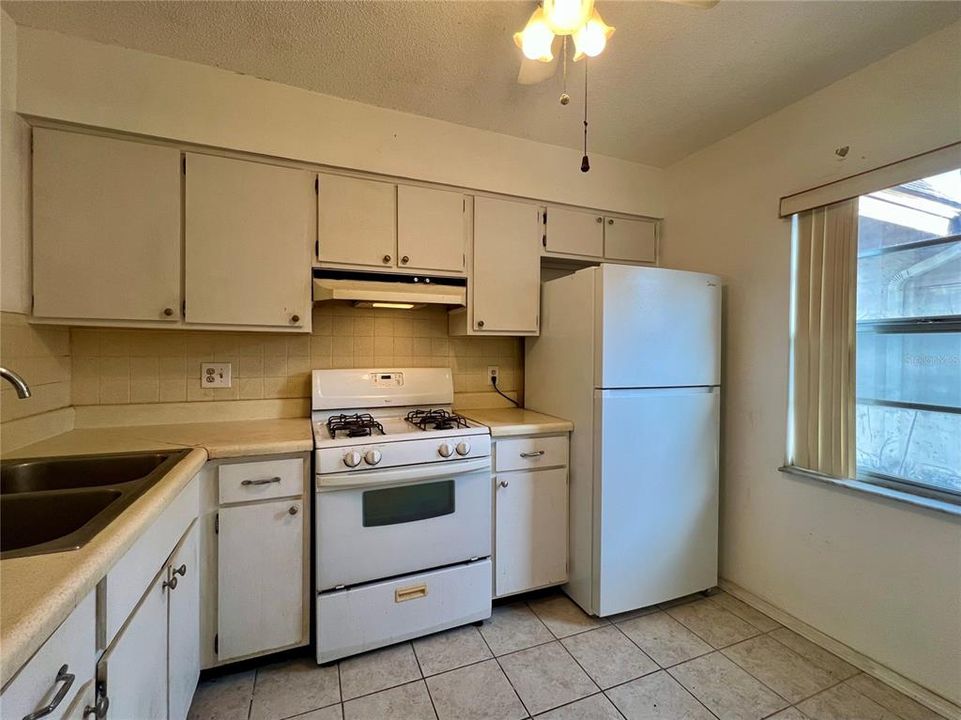 En Venta: $63,000 (1 camas, 1 baños, 646 Pies cuadrados)