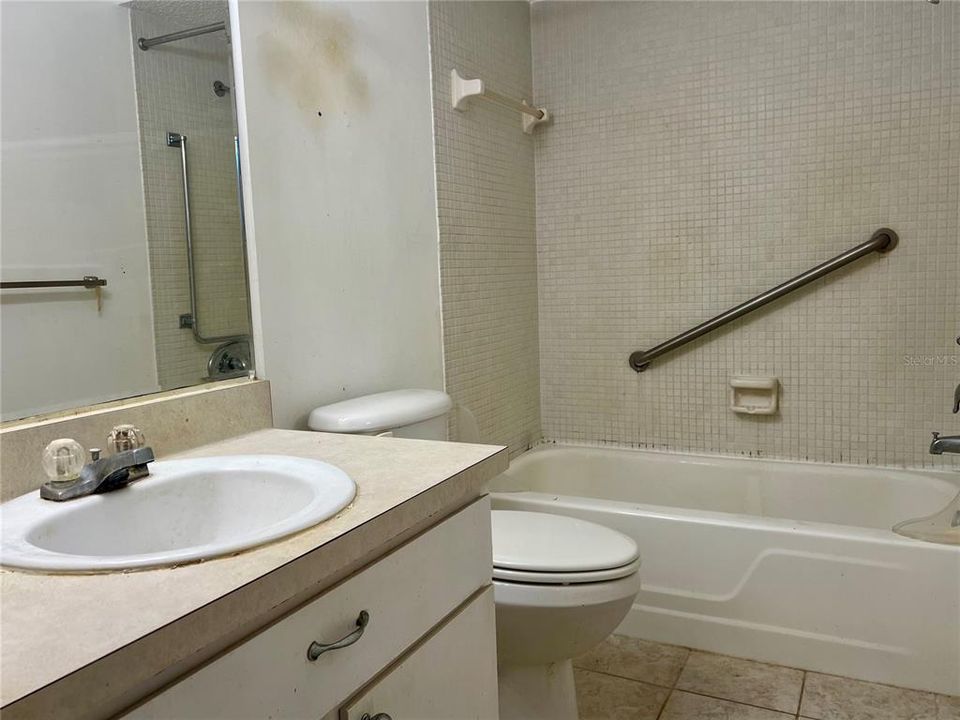 En Venta: $63,000 (1 camas, 1 baños, 646 Pies cuadrados)