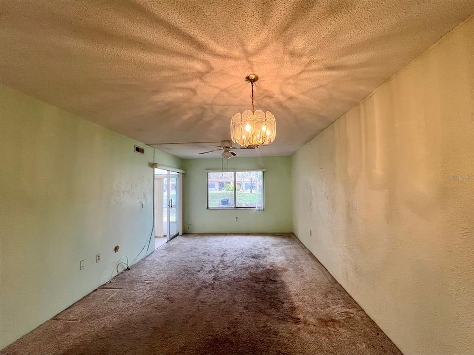 En Venta: $63,000 (1 camas, 1 baños, 646 Pies cuadrados)