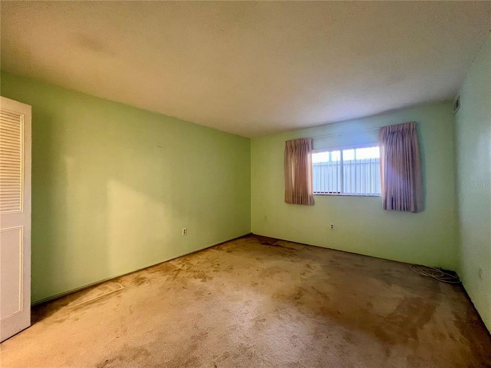 En Venta: $63,000 (1 camas, 1 baños, 646 Pies cuadrados)