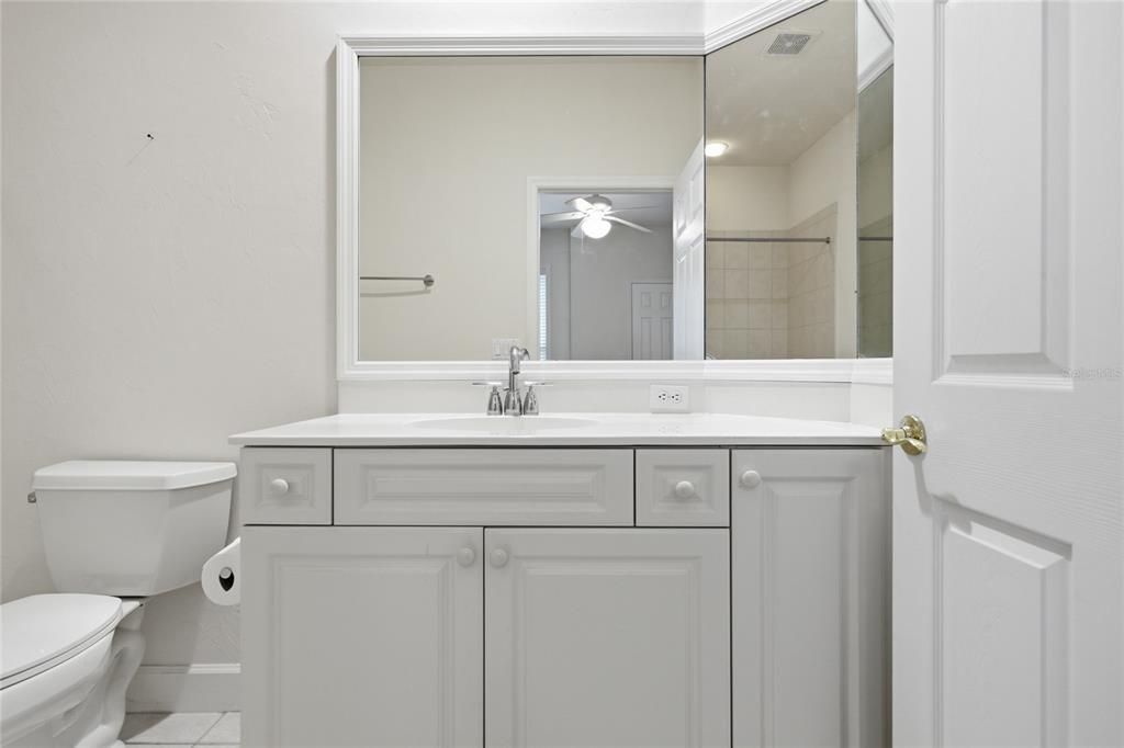 На продажу: $879,000 (5 спален, 4 ванн, 3479 Квадратных фут)