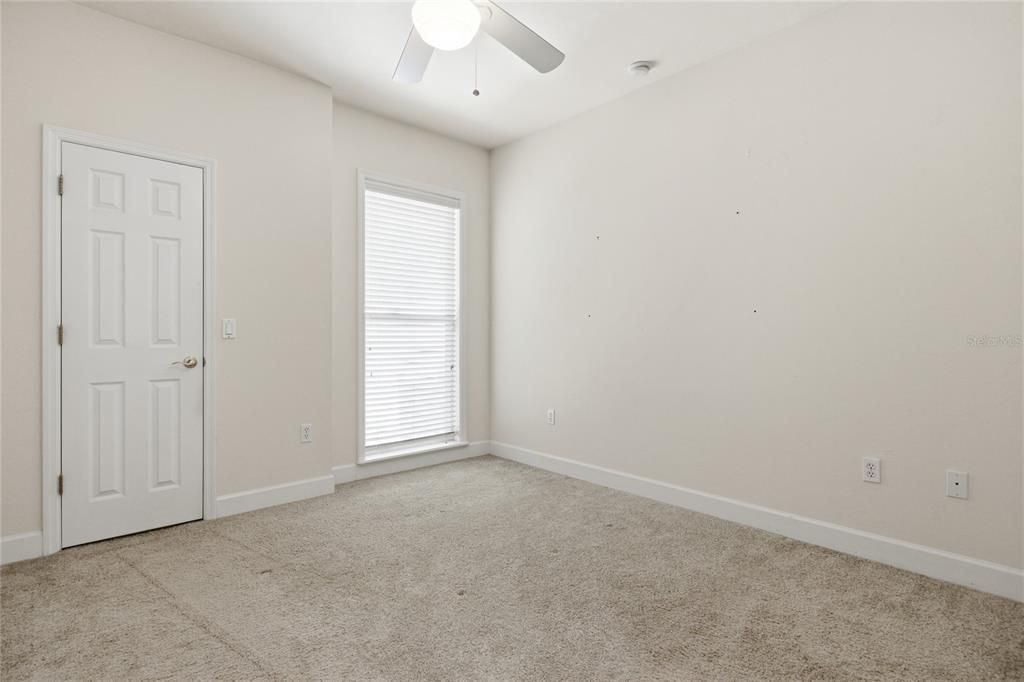 На продажу: $879,000 (5 спален, 4 ванн, 3479 Квадратных фут)