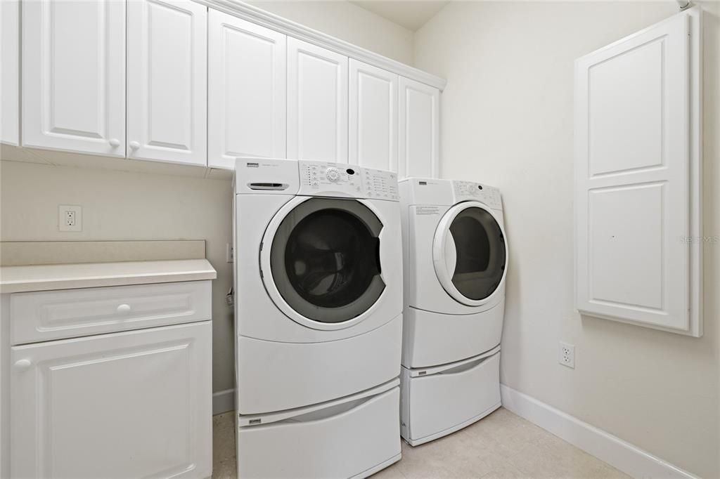 На продажу: $879,000 (5 спален, 4 ванн, 3479 Квадратных фут)