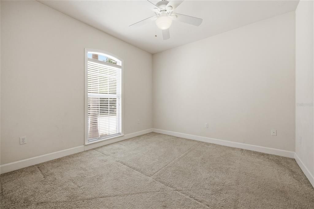 На продажу: $879,000 (5 спален, 4 ванн, 3479 Квадратных фут)