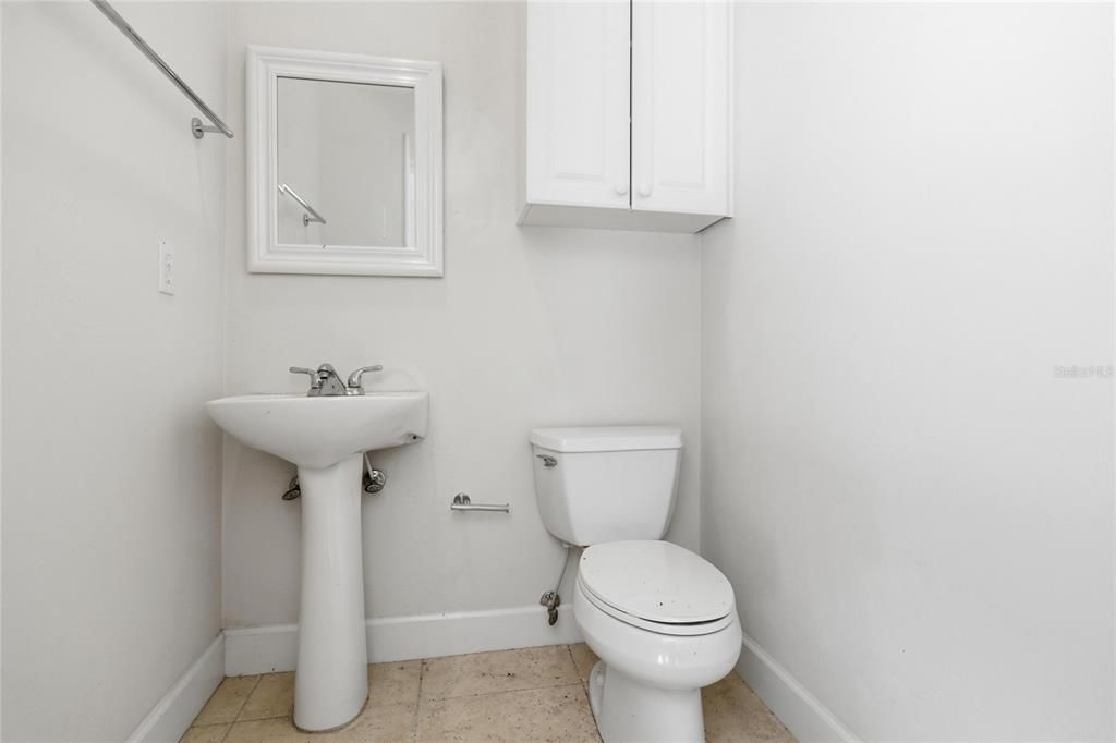 На продажу: $879,000 (5 спален, 4 ванн, 3479 Квадратных фут)