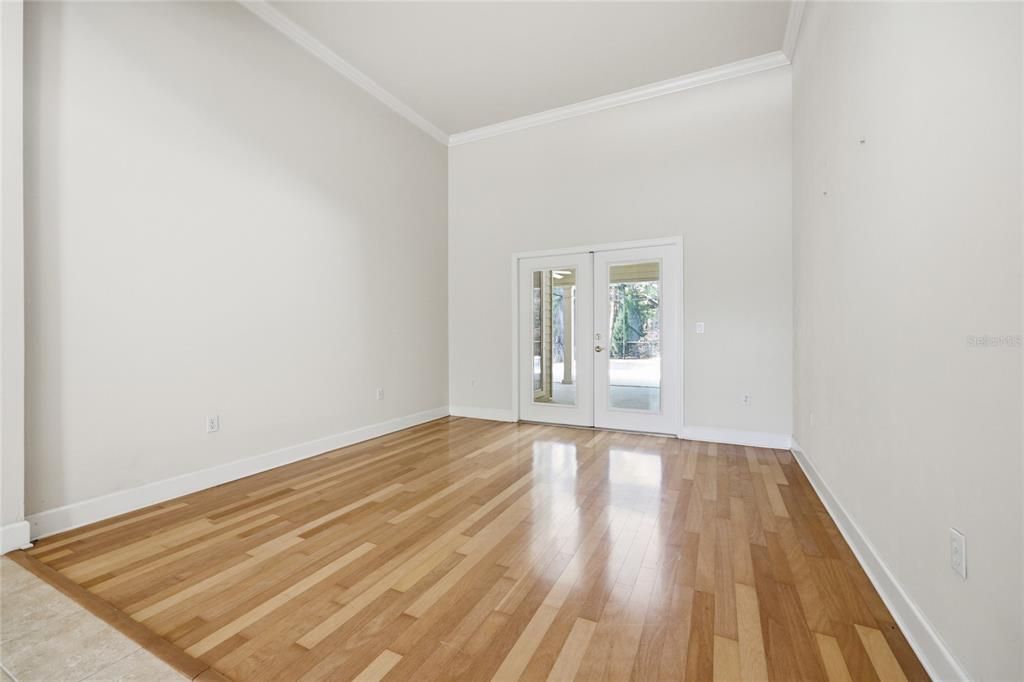 На продажу: $879,000 (5 спален, 4 ванн, 3479 Квадратных фут)