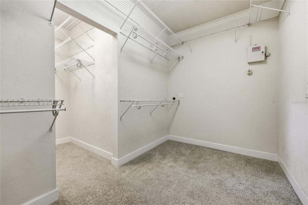 На продажу: $879,000 (5 спален, 4 ванн, 3479 Квадратных фут)